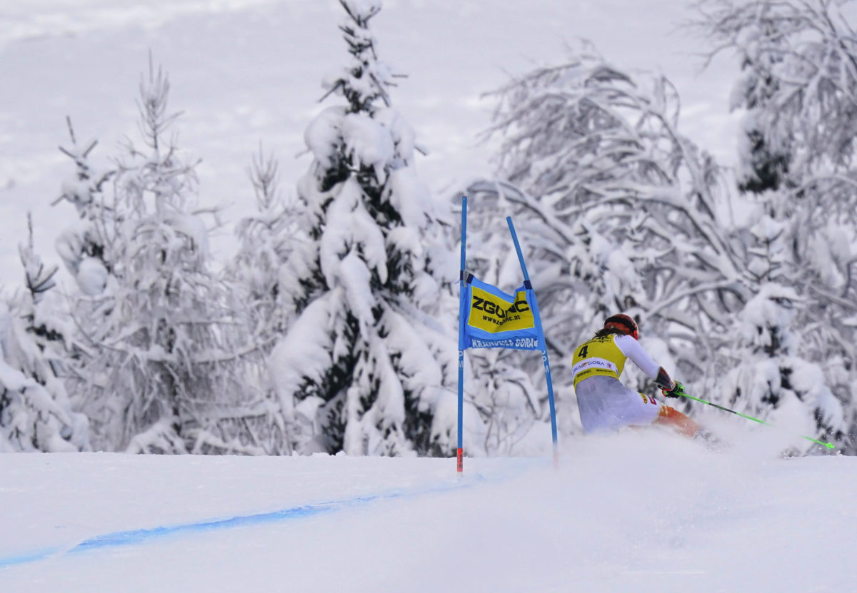 Vlhovej Obrovsk Slalom V Kranjskej Gore Nevy Iel Napokon Skon Ila Na