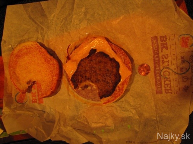 this-burger-king-sandwich-came-with-a-penny_zpse6c13865