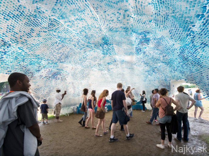 made-from-53780-recycled-plastic-bottles-this-installation-on-governors-island-was-built-to-be-a-place-to-dream-in-the-city-of-dreams