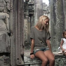 fake_travel_08
