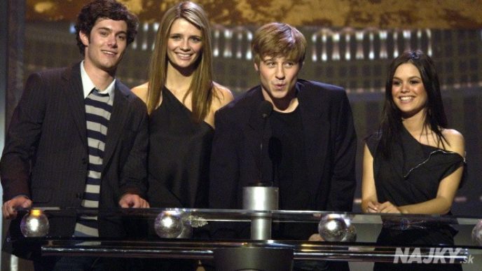 Adam Brody, Mischa Barton, Benjamin McKenzie, Rachel Bilson
