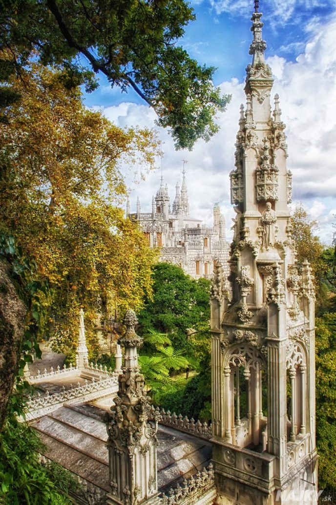 Palace-of-Mystery-Quinta-da-Regaleira-by-Taylor-Moore43__880
