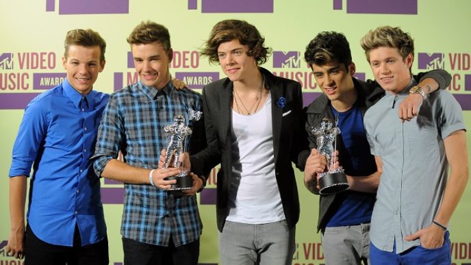 Louis Tomlinson, Liam Payne, Harry Styles, Zayn Malik, Niall Horan,