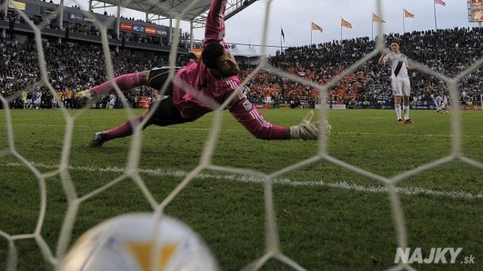 Tally Hall, Robbie Keane
