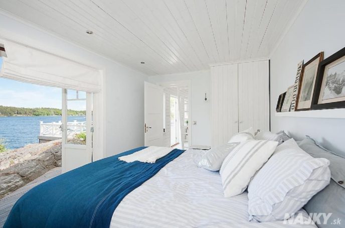 smallhousebliss-cottage-in-kalvsvik-bedroom2