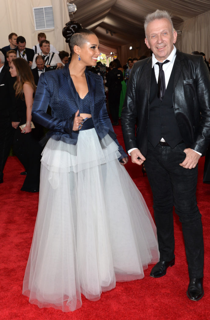 Alicia Keys ,left, and Jean Paul Gaultier arrive at The Metropolitan Museum of Art&#039;s Costume Institute benefit gala celebrating &quot;China: Through the Looking Glass&quot; on Monday, May 4, 2015, in New York. (Photo by Evan Agostini/Invision/AP)