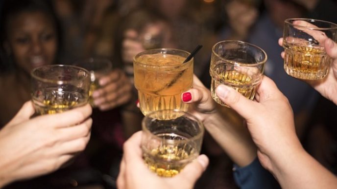alcohol-492871_640