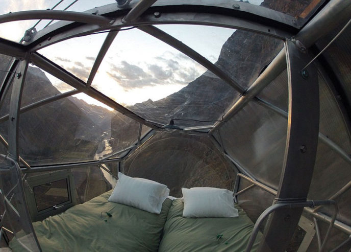http://www.boredpanda.com/scary-see-through-suspended-pod-hotel-peru-sacred-valley/