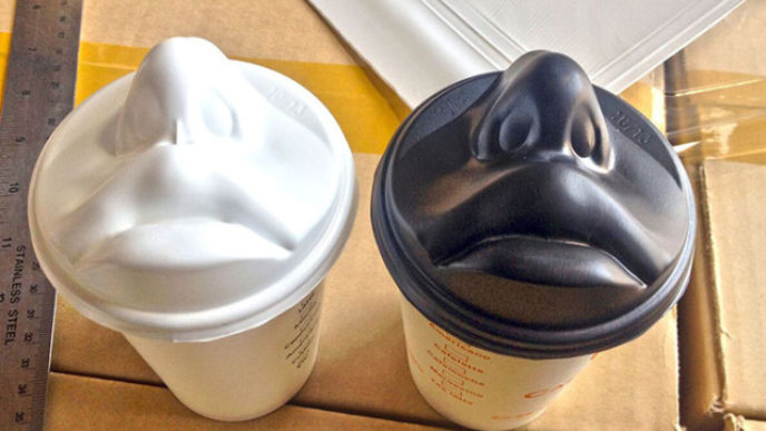 human-face-shape-lid-coffee-take-kiss-out-jang-woo-seok-3