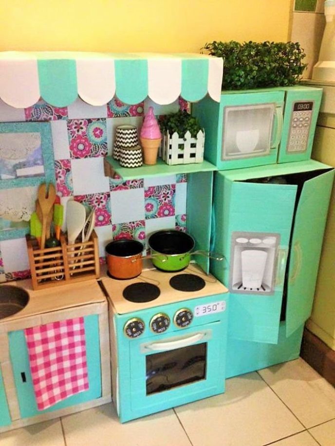 How to create a mini cardboard kitchen for you toddler 8__700.jpg