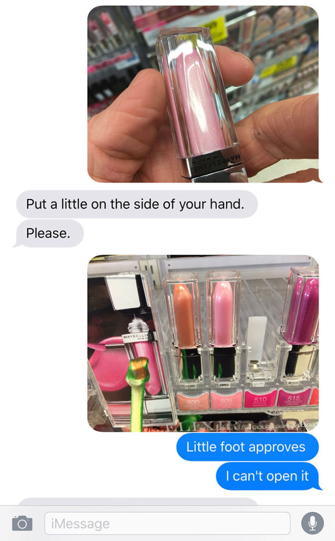 Boyfriend buys makeup for girlfriend funny text messages 9a.jpg