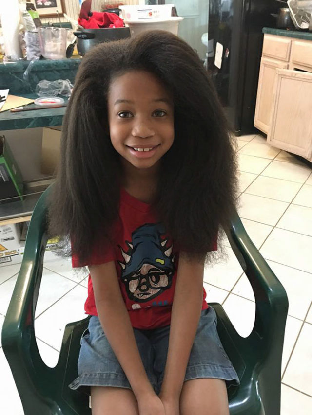 Boy grows hair donate cancer thomas moore 002.jpg