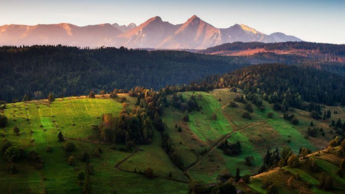 Young photographer from slovakia captured small but beautiful mountains near his home 5837e8a75f0f2__880.jpg