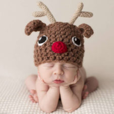 Newborn babies christmas photoshoot knit crochet outfits 58 584e641317032__880.jpg