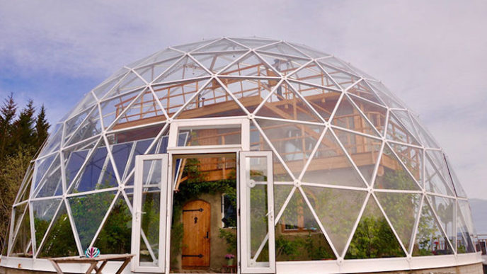 Solar geodesic dome solardome norway 16.jpg