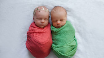 Twin photoshoot newborn final moments william brentlinger lindsey brown 4.jpg