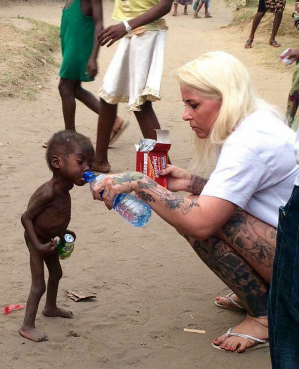 Nigerian starving thirsty boy first day school anja ringgren loven 8.jpg