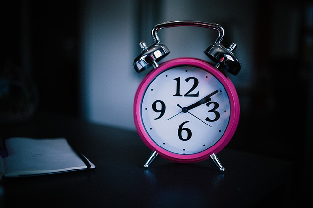 Alarm clock 1845269_640.jpg