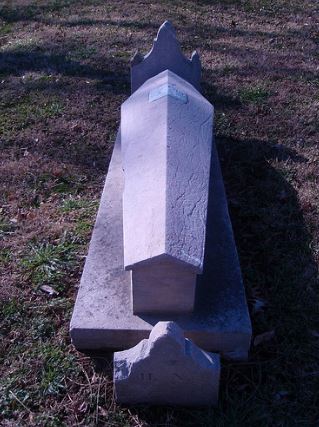 Grave 41.jpg