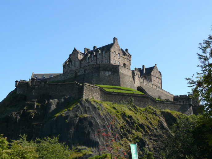 Edinburgh castle.jpg