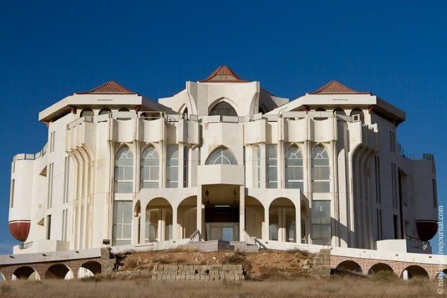 Al qasimi palace.jpg