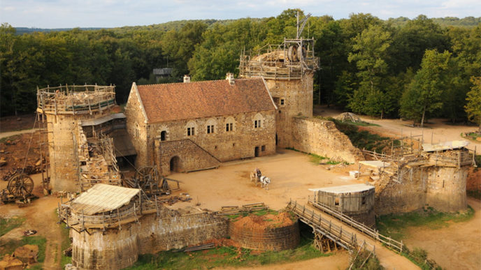 Building 13th century guedelon castle france 1 59c9fe3b04b5b__880.jpg