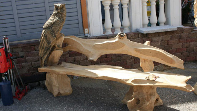 Wood chainsaw carve dragon bench igor loskutow 21 59a69cbcc2c34__880.jpg