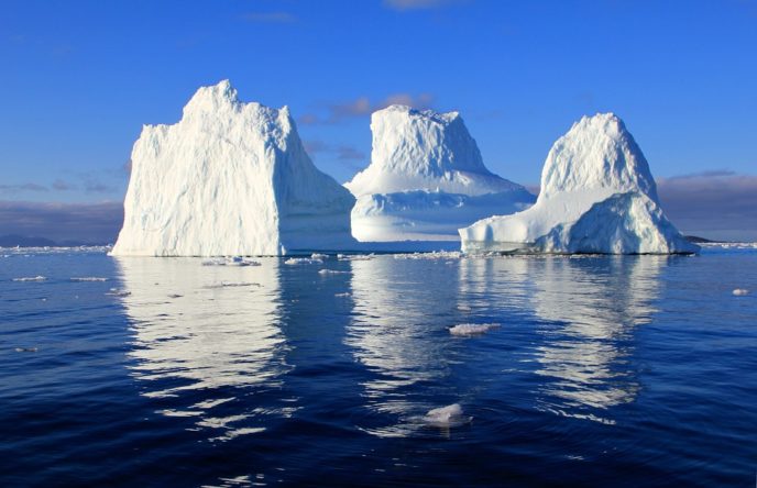 Http://maxpixel.freegreatpicture.com/Solar Sea Water Iceberg Nature Mirroring 471549