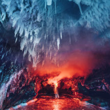 I walked on frozen baikal the deepest and oldest lake on earth to capture its otherworldly beauty again 5abcaff0457f3__880.jpg