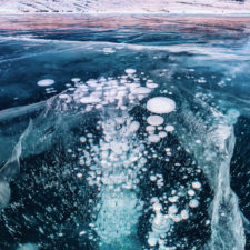I walked on frozen baikal the deepest and oldest lake on earth to capture its otherworldly beauty again 5abcb499854d8__880.jpg