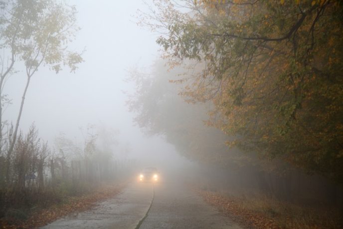 Https://pixabay.com/en/fog autumn car mist foggy forest 510670/