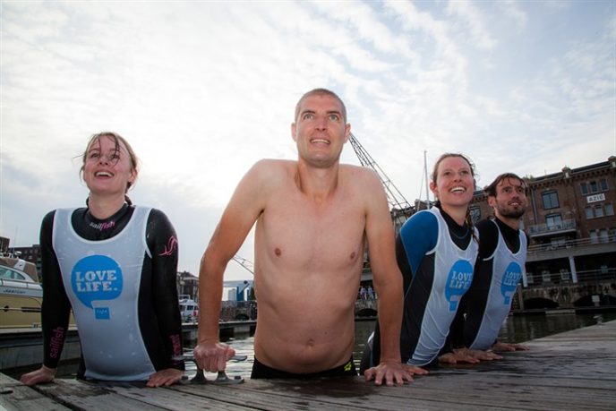 Olympic medalist cancer survivor swimming 200km maarten van der weijden 12 5b7d5e05f22a2__700.jpg