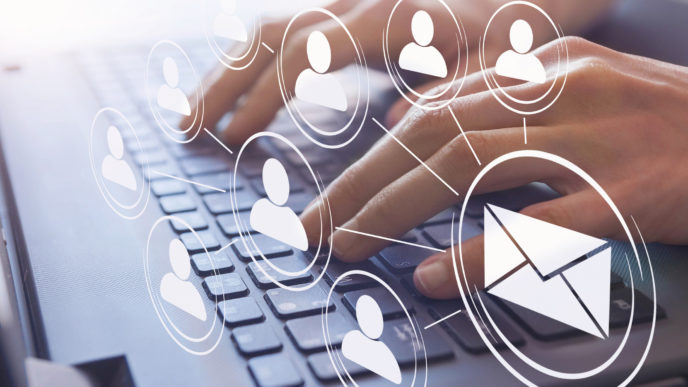 e mail