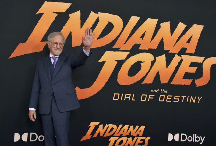 Indiana Jones a Nástroj osudu, Steven Spielberg