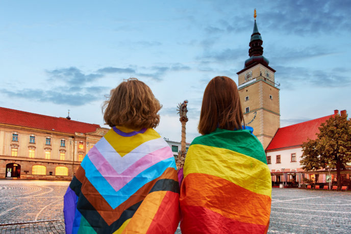 Kolaz najky trnava lgbt