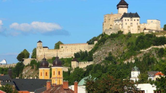 279267_trencin 640x420.jpg