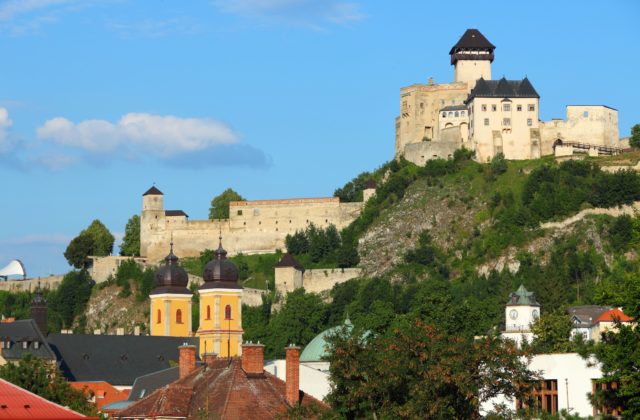 279267_trencin 640x420.jpg