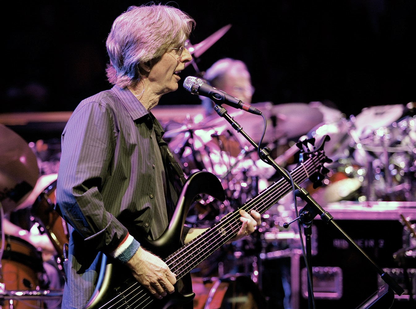 Phil Lesh Z Grateful Dead Vyhral Boj S Rakovinou