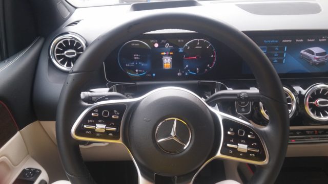 Mercedes Benz