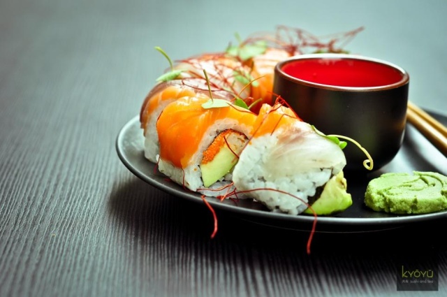 sushi nitra koisushi