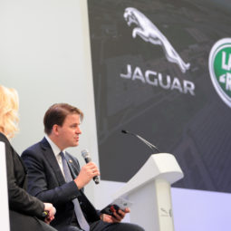 PRIEMYSEL: Nový výrobný závod Jaguar Land Rover