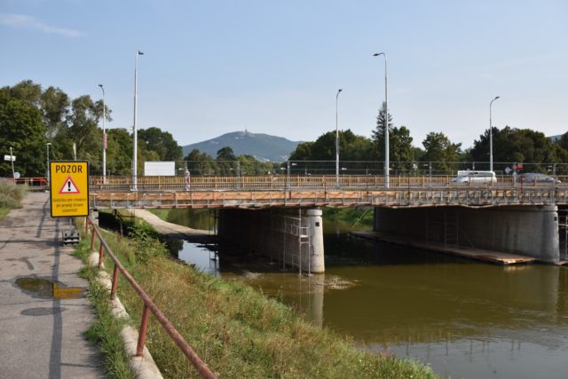 Semafor univerzitny most dokumetacia obchiadzka uzavierka mesto nitra