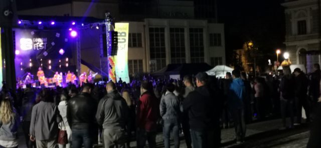 Campana fest bubnova show sprievod pesia zona večerný program .jpg