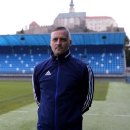 Michal scasny fc nitra trener futbal.jpg