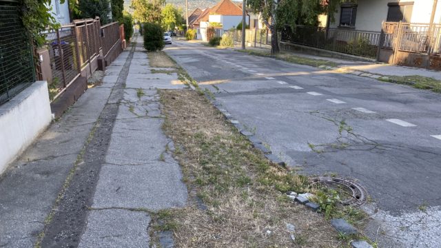 Nitrianska ulica cesty rozbite opravy 7.jpg