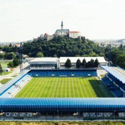 Fc nitra futbal stadion konkurz