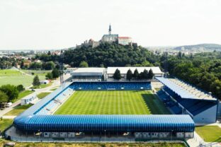 Fc nitra futbal stadion konkurz