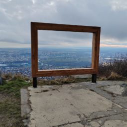 Zobor fotopoint pyramida.jpg