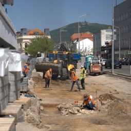 Rekonstrukcia mesto tesco prior stefanikova 3.jpg