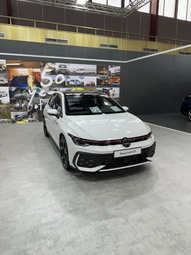 Agrokomplex vystava autosalon autoshow nitra 6.jpg